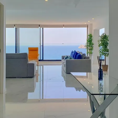 Vistas Al Mar Playa Levante * Benidorm