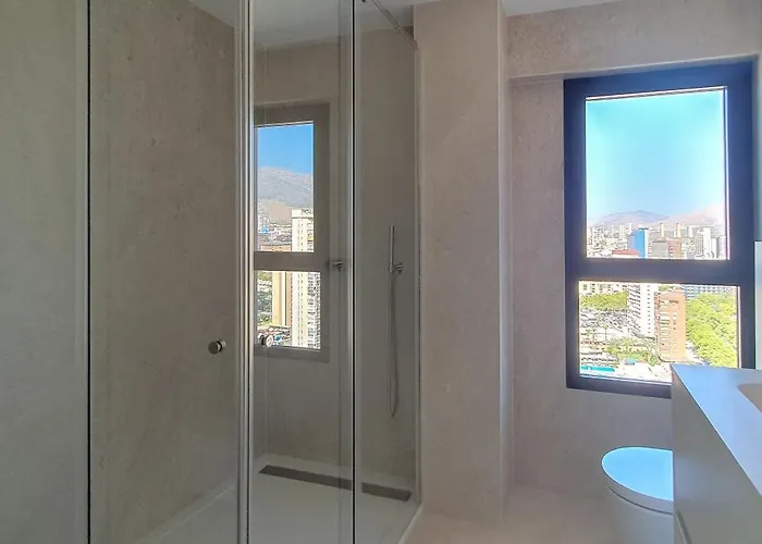 Vistas Al Mar Playa Levante بينايدورم